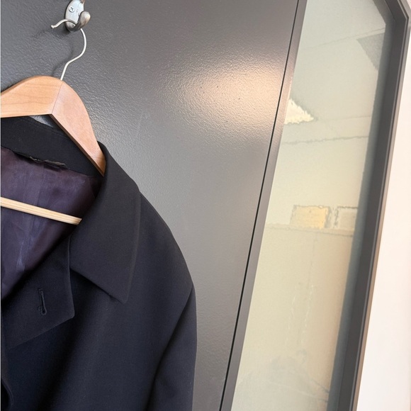 O’CONNOR’S 42L Wool mint condition “Rambler” overcoat navy, ultra luxury classic - Picture 4 of 15